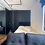 1601 B Apart