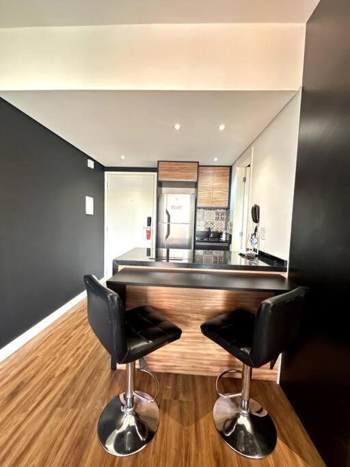 Apartamento 1601 B *